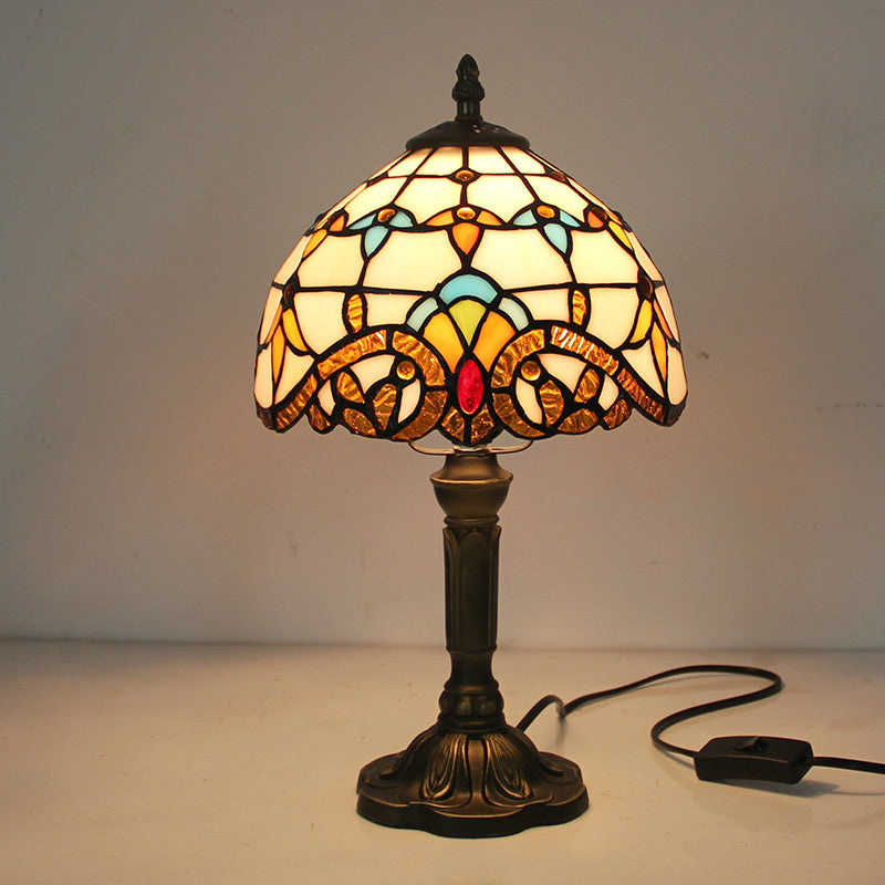 European style retro fashion creative table lamp