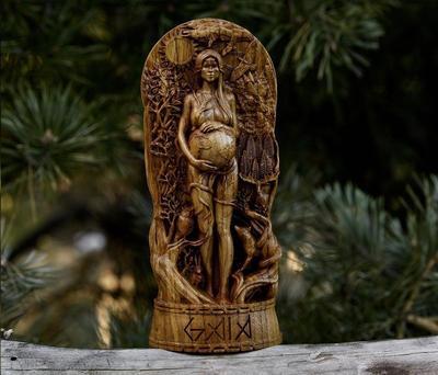 Resin Greek Goddess Statue Pagan Altar Garden Sculpture