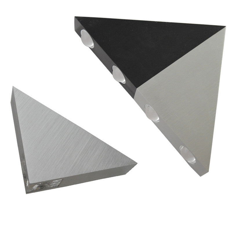 Aluminum TV light triangle wall light