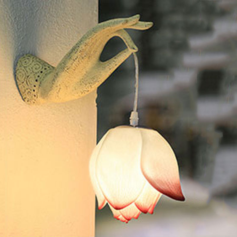 Lotus bergamot wall lamp | Decor Gifts and More