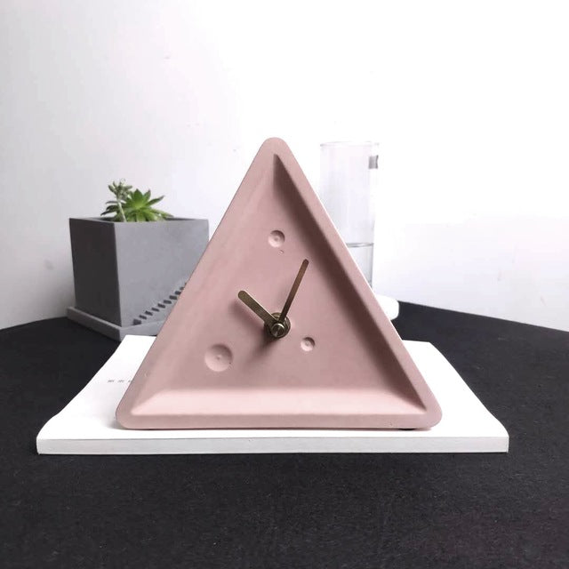Concrete table clock | Decor Gifts and More