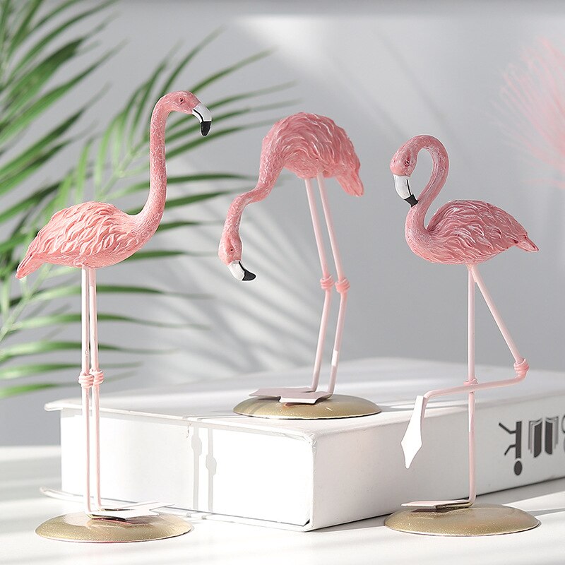 Flamingo ornament stand art statue art gift | Decor Gifts and More