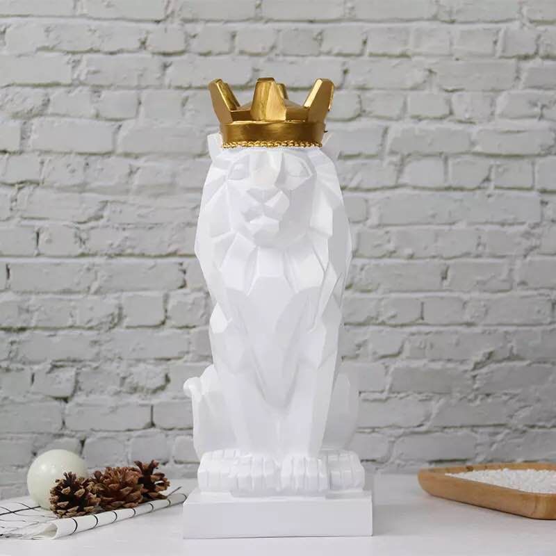 Crown lion ornament | Decor Gifts and More