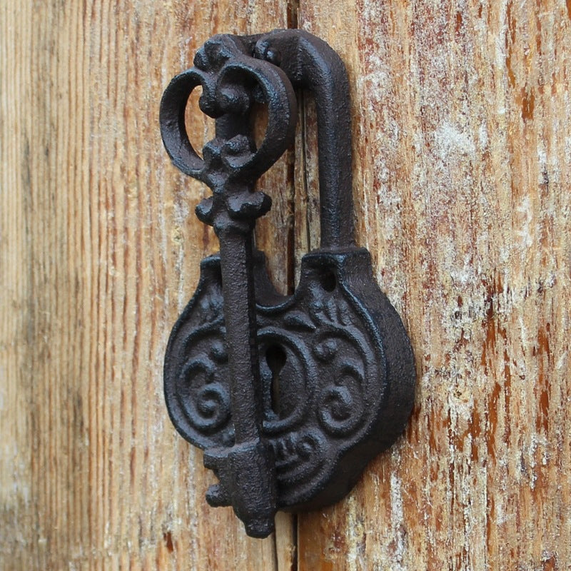 European Style Cast Iron Crafts Retro Knock Iron Door Handle | Decor Gifts and More