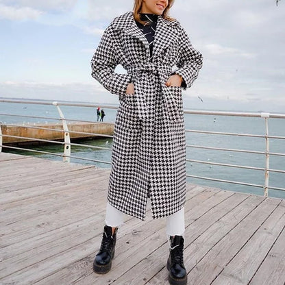 Black and white plaid wool coat | Decor Gifts and More