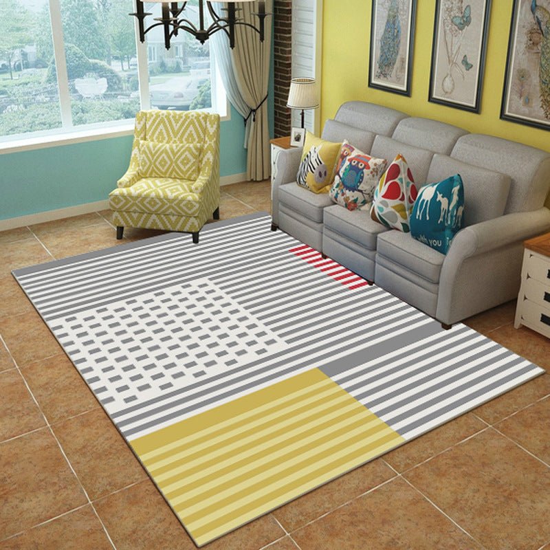 Simple modern geometric living room carpet | Decor Gifts and More