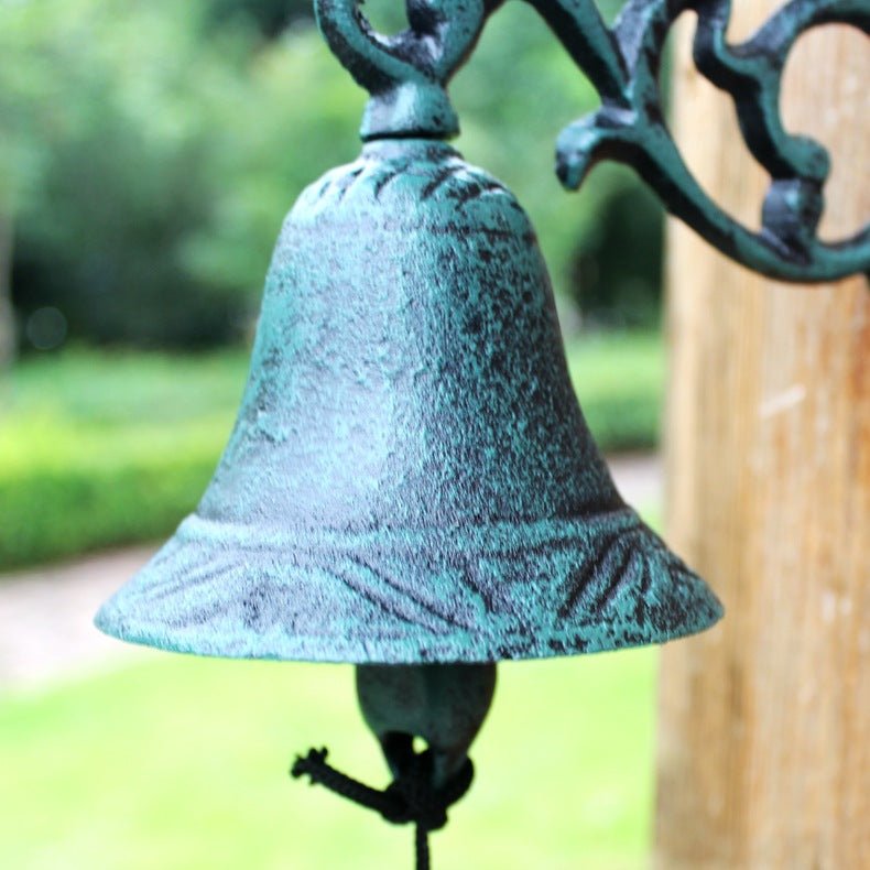 Doorbell with cast iron plate