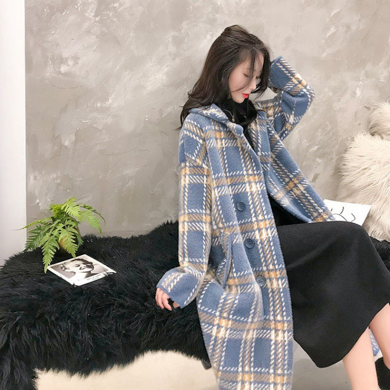 Women's mink coat | Decor Gifts and More